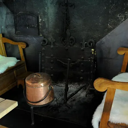 Logis La Breche De Roland Gèdre