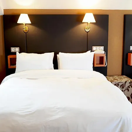 Logis La Breche De Roland Hotel Gedre
