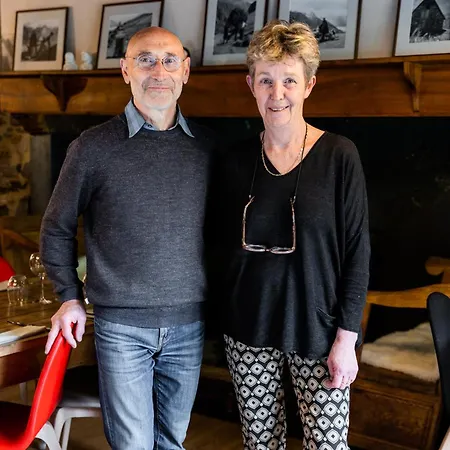Hotel Logis La Breche De Roland