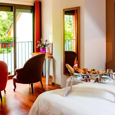 Logis La Breche De Roland