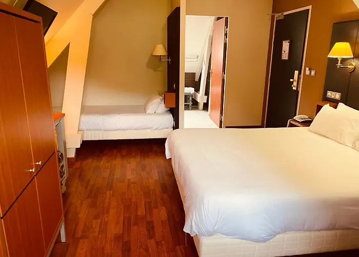 Logis La Breche De Roland 3*