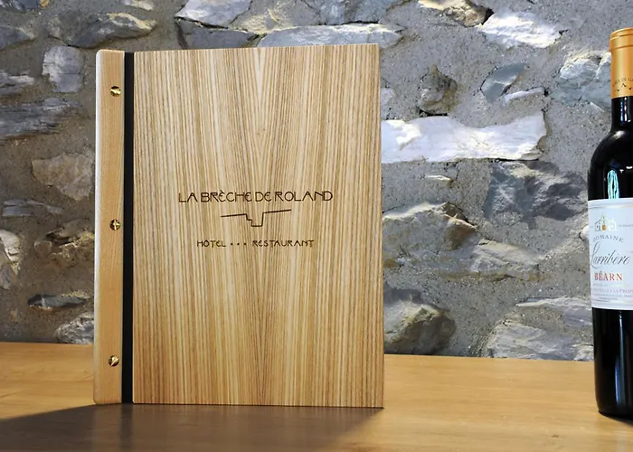 Logis La Breche De Roland 3*