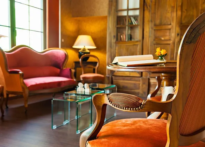 Logis La Breche De Roland Hotel