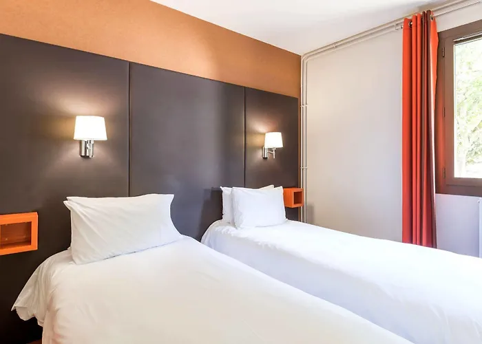 Logis La Breche De Roland 3*