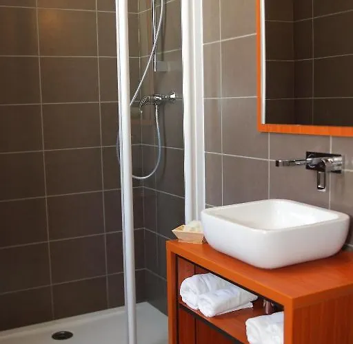 Logis La Breche De Roland Hotel 3*